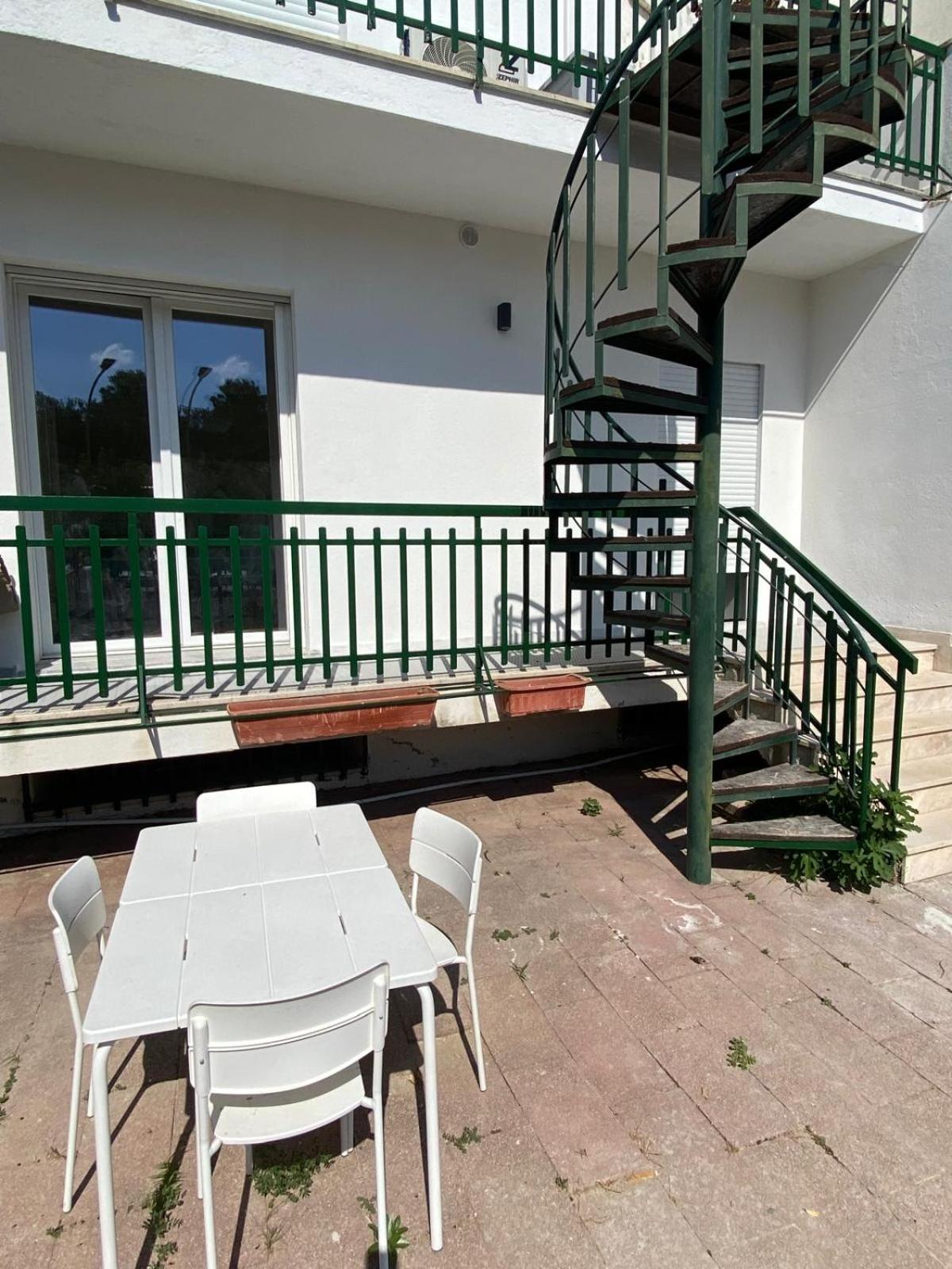 Hotel Luscofusco La Caletta Exterior foto